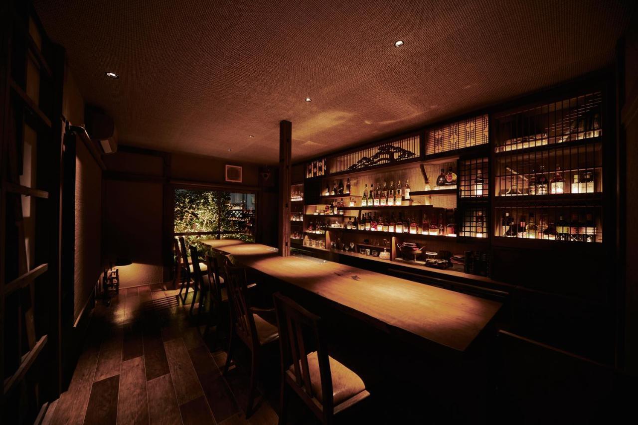 Kagurazaka Retro Bar & Hotel Tōkyō Extérieur photo